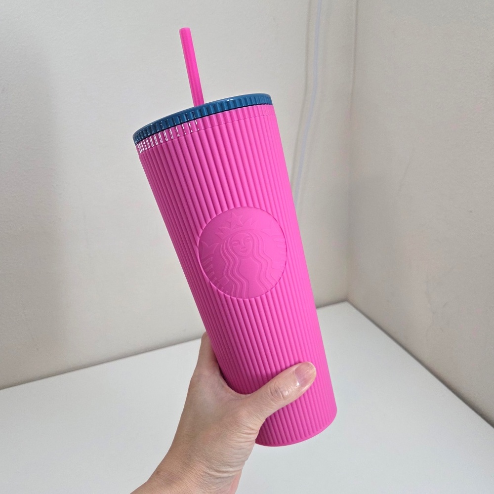 Starbucks Fall 2025 Pink & Blue Floral Pleated Soft Touch Tumbler 24oz Venti Cup